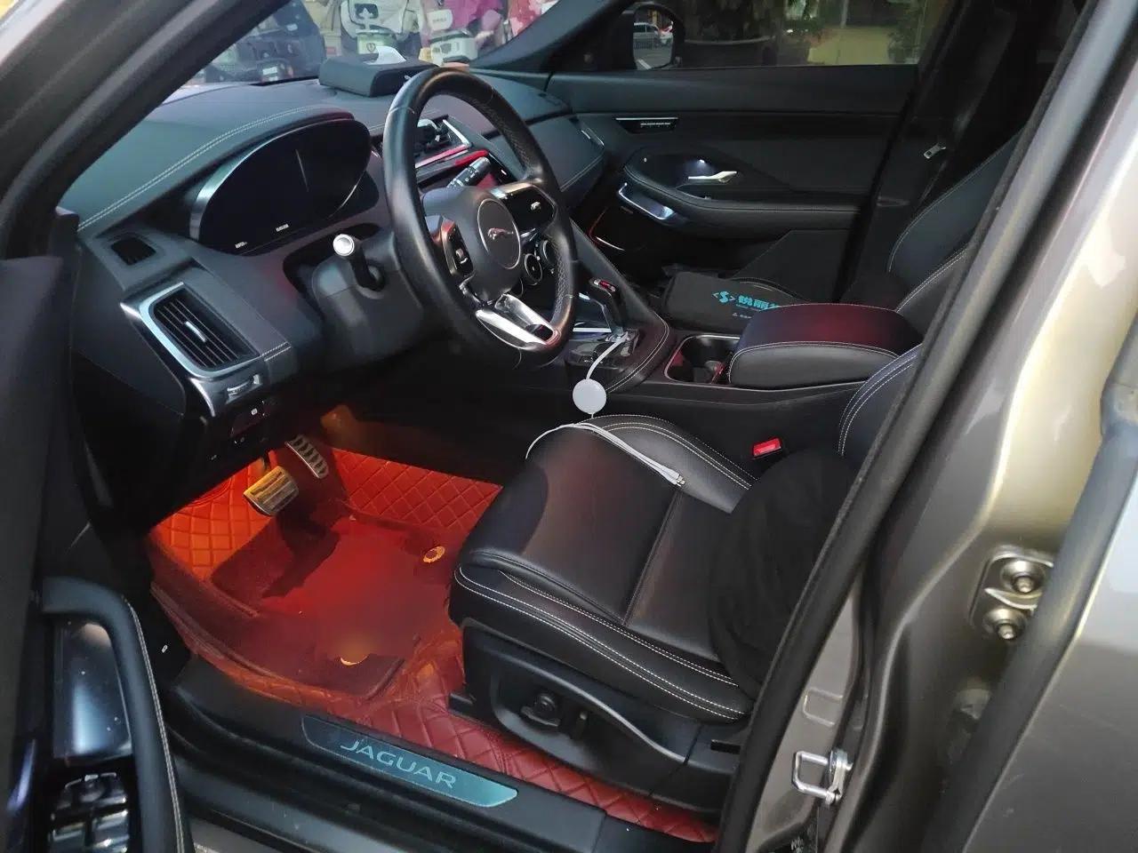 Jaguar E-PACE  — миниатюра 16
