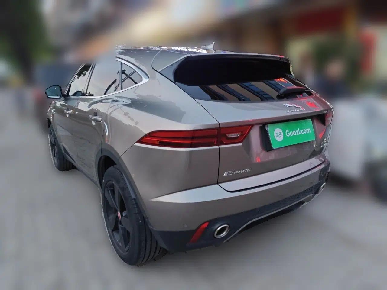 Jaguar E-PACE  — миниатюра 4