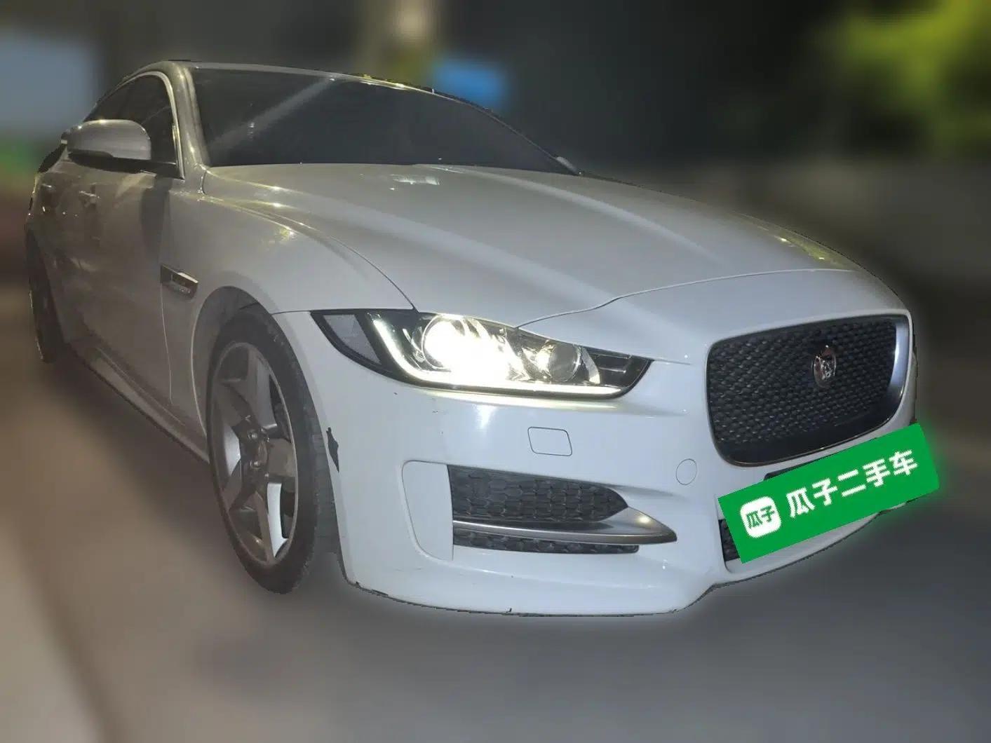 Jaguar XE 2015 2.0T 200 PS R-Sport — миниатюра 3