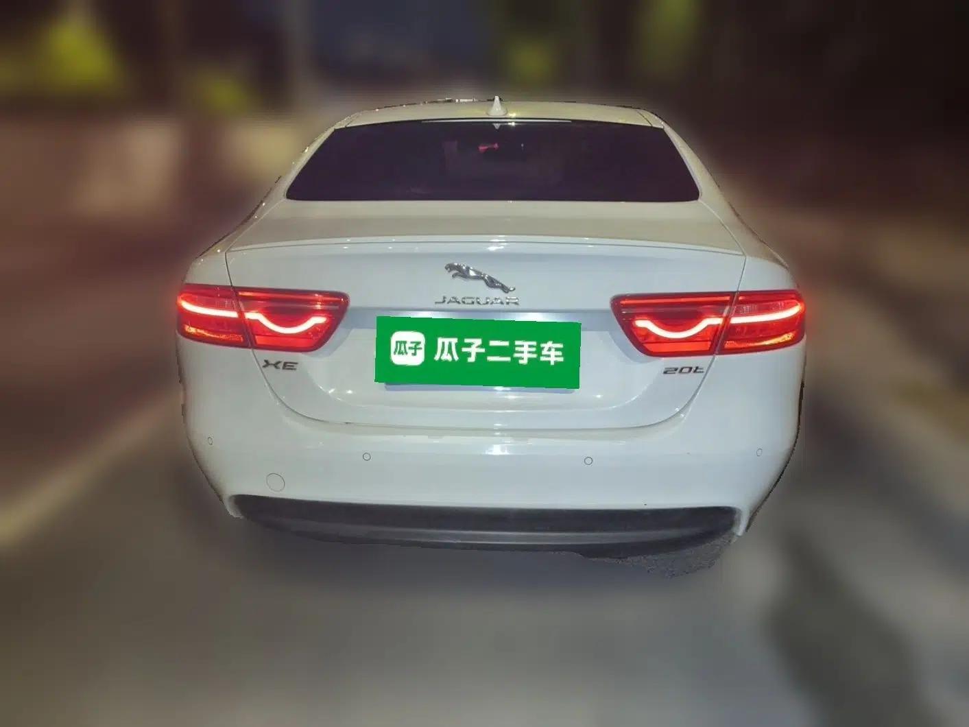 Jaguar XE 2015 2.0T 200 PS R-Sport — миниатюра 5