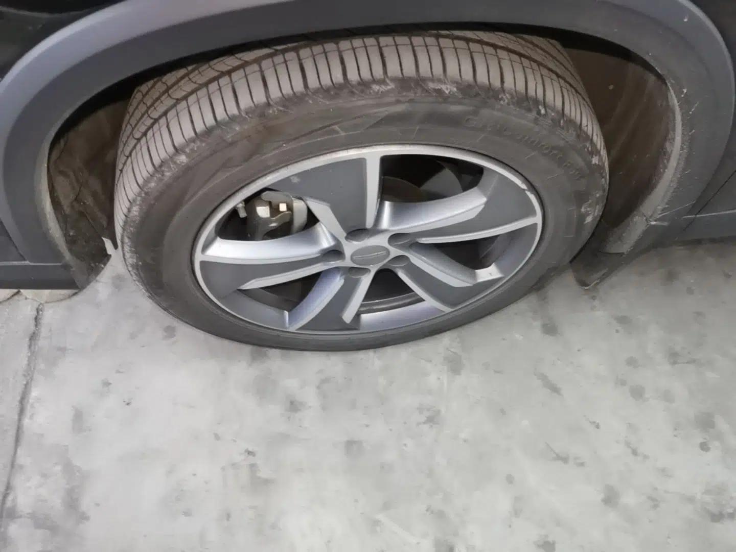 Geely Auto Haoyue L 2024 2.0T DCT Prestige Version — миниатюра 8