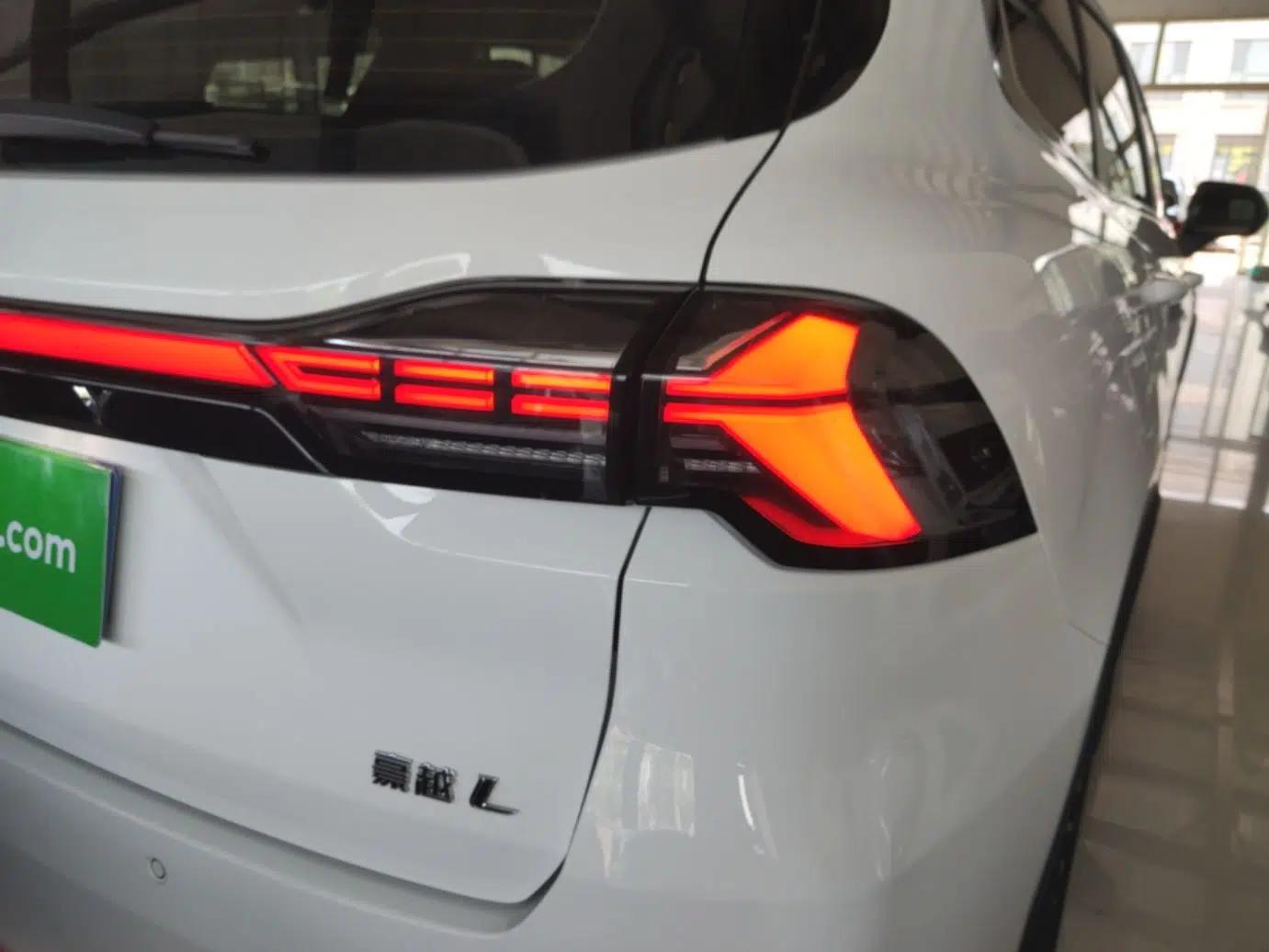 Geely Auto Haoyue L 2025 2.0T DCT Luxury Edition — миниатюра 7