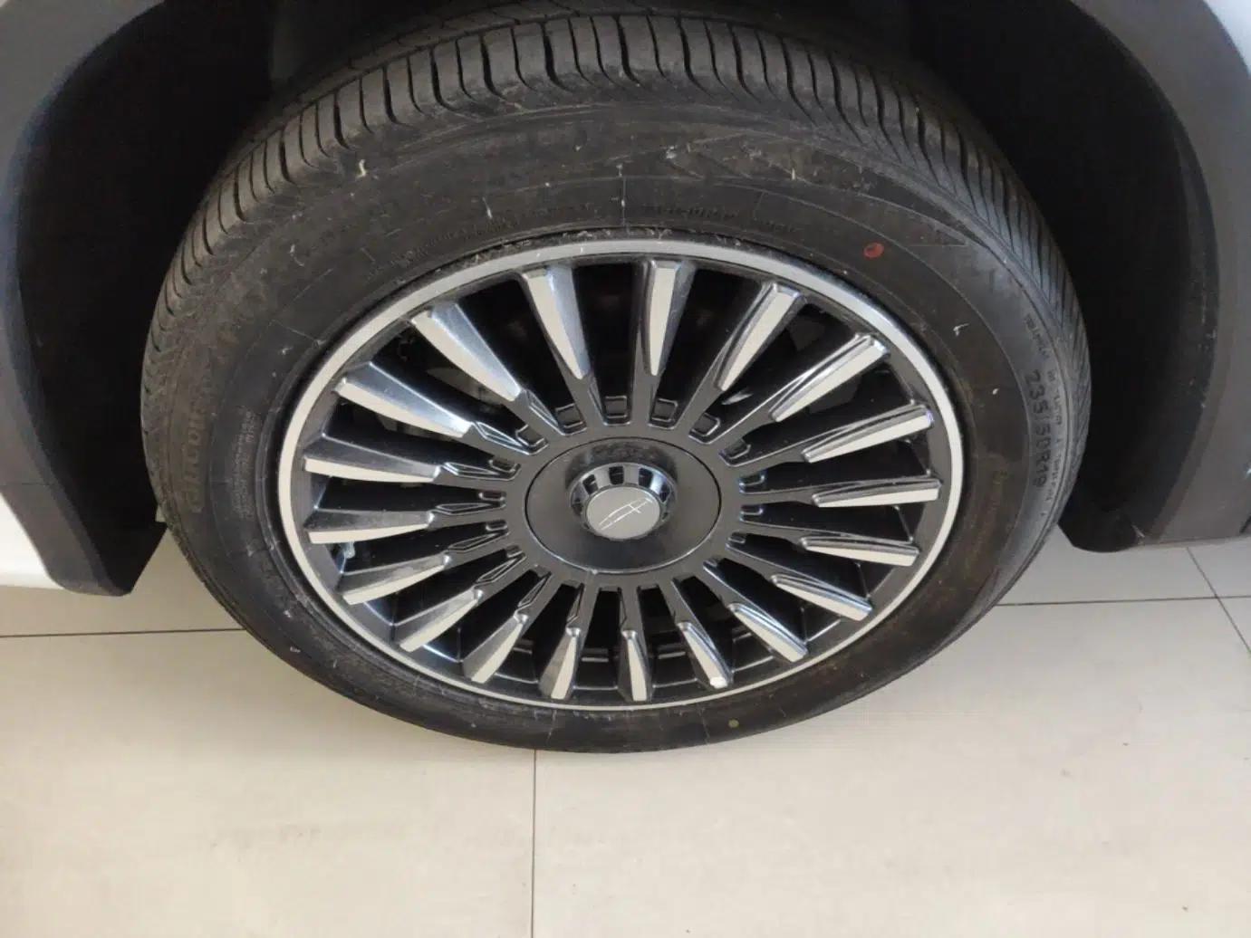 Geely Auto Haoyue L 2025 2.0T DCT Luxury Edition — миниатюра 8