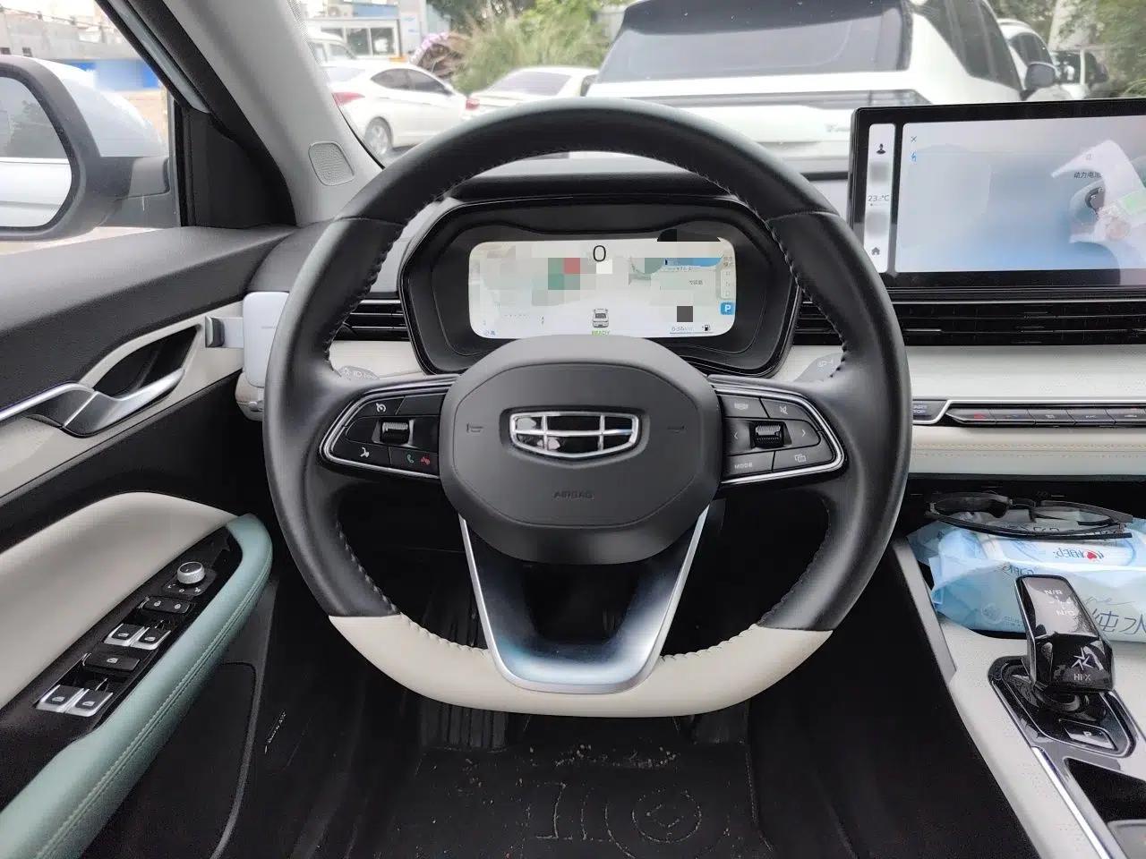Geely Auto Emgrand L HiP 2022 1.5TD-DHT Pro 100KM Super Swift — миниатюра 11