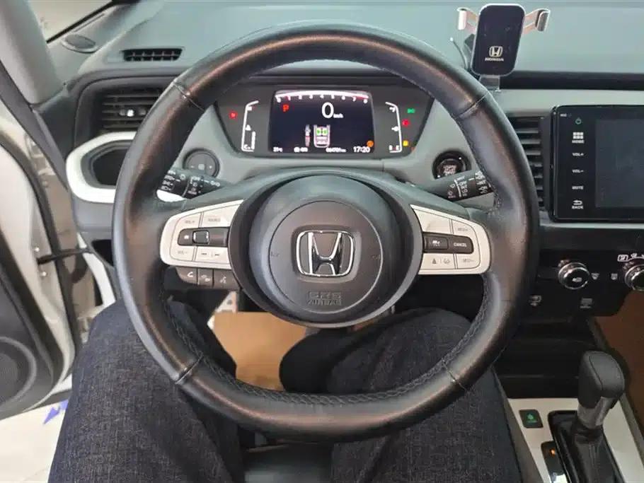 LIFE 2021 1.5L CVT SPORT Edition — миниатюра 15