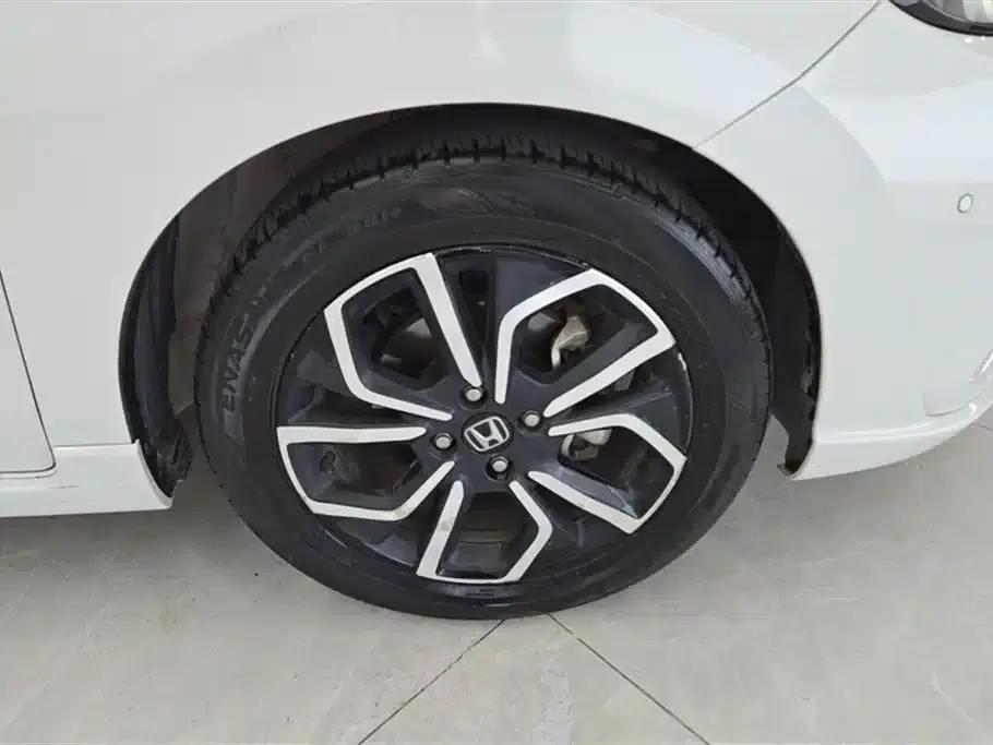 LIFE 2021 1.5L CVT SPORT Edition — миниатюра 6