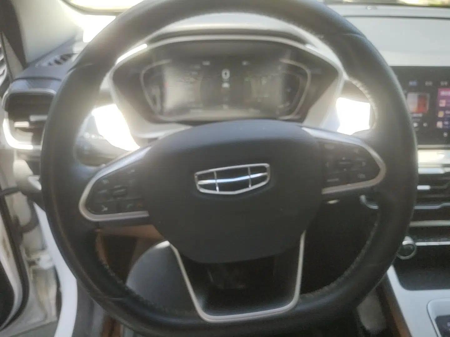 Geely Auto Coolray New Energy 2020 1.5T ePro Higher — миниатюра 14