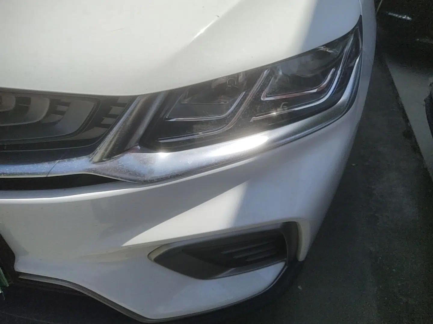 Geely Auto Coolray New Energy 2020 1.5T ePro Higher — миниатюра 9