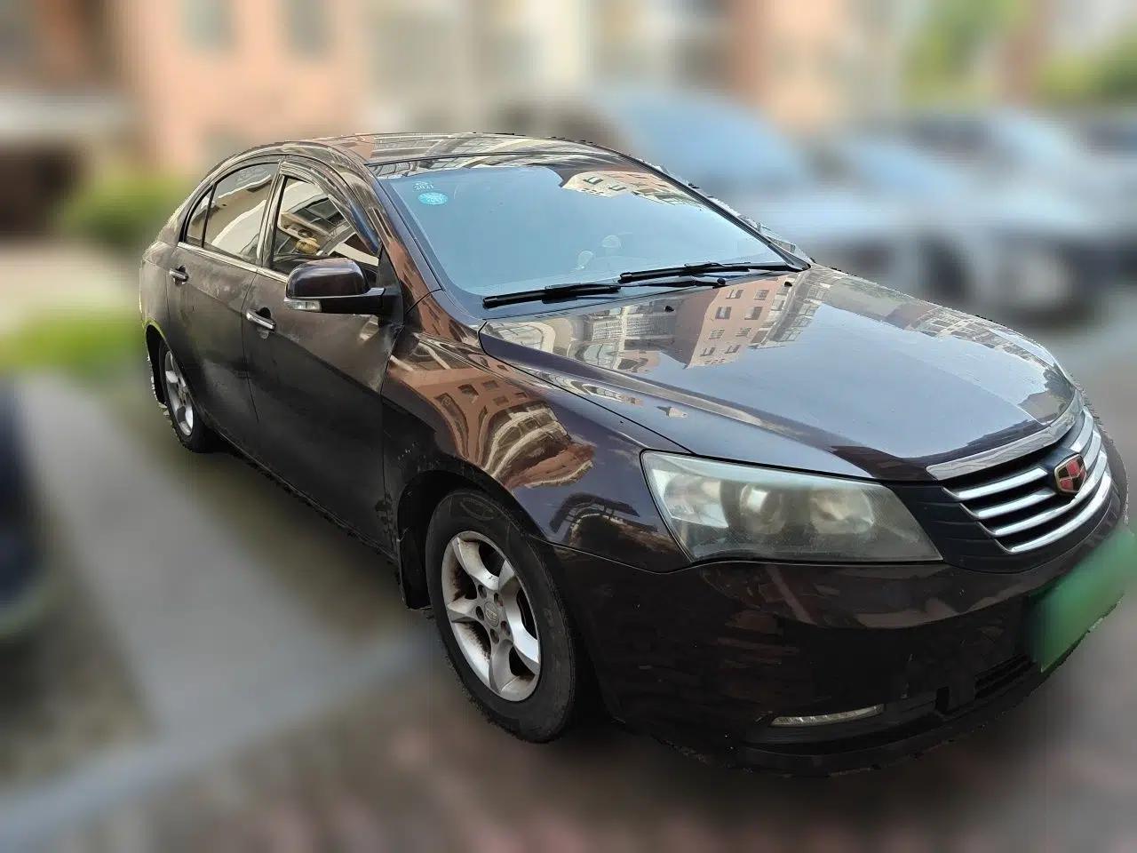 Geely Auto Classic Emgrand 2013 Sedan 1.5L Manual Entry-Level Model — миниатюра 3