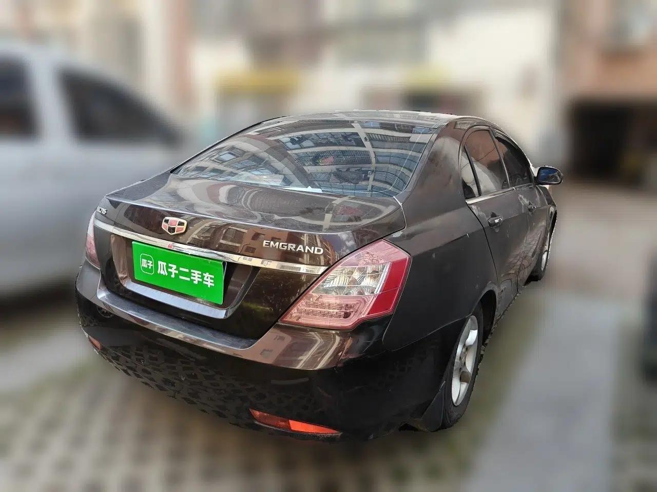 Geely Auto Classic Emgrand 2013 Sedan 1.5L Manual Entry-Level Model — миниатюра 6