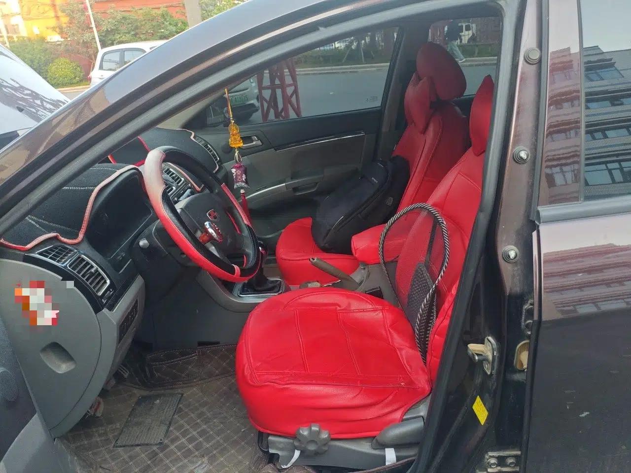 Geely Auto Classic Emgrand 2013 Sedan 1.5L Manual Entry-Level Model — миниатюра 16
