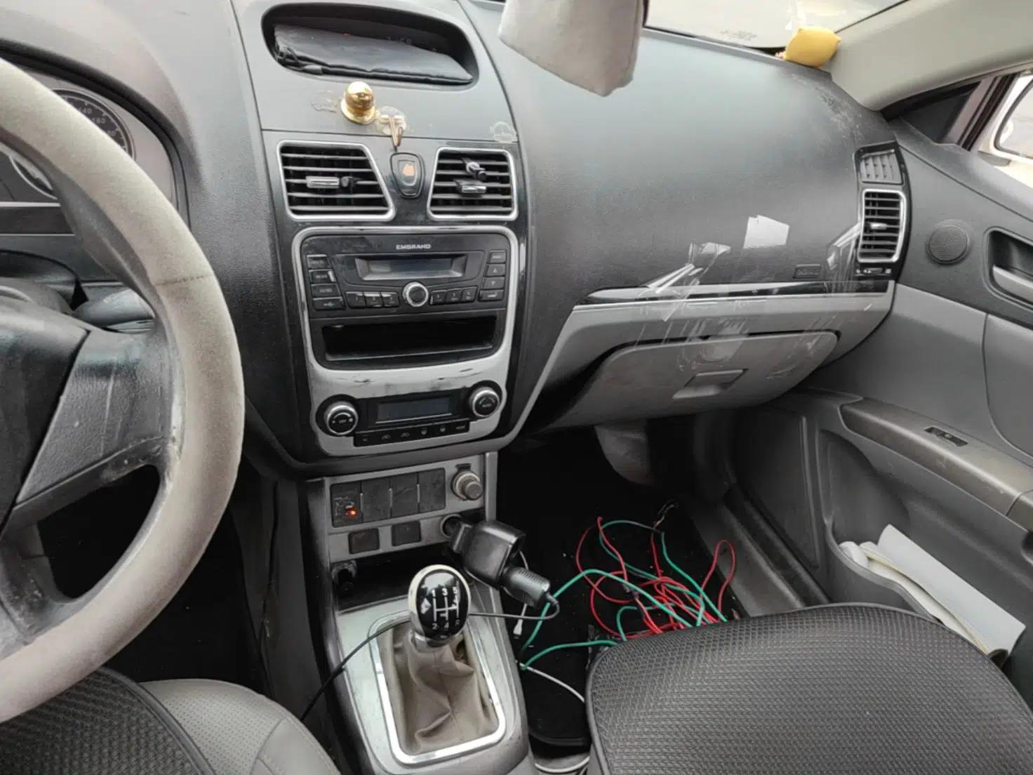 Geely Auto Classic Emgrand 2013 Sedan 1.8L Manual Entry-Level CNG Model — миниатюра 14
