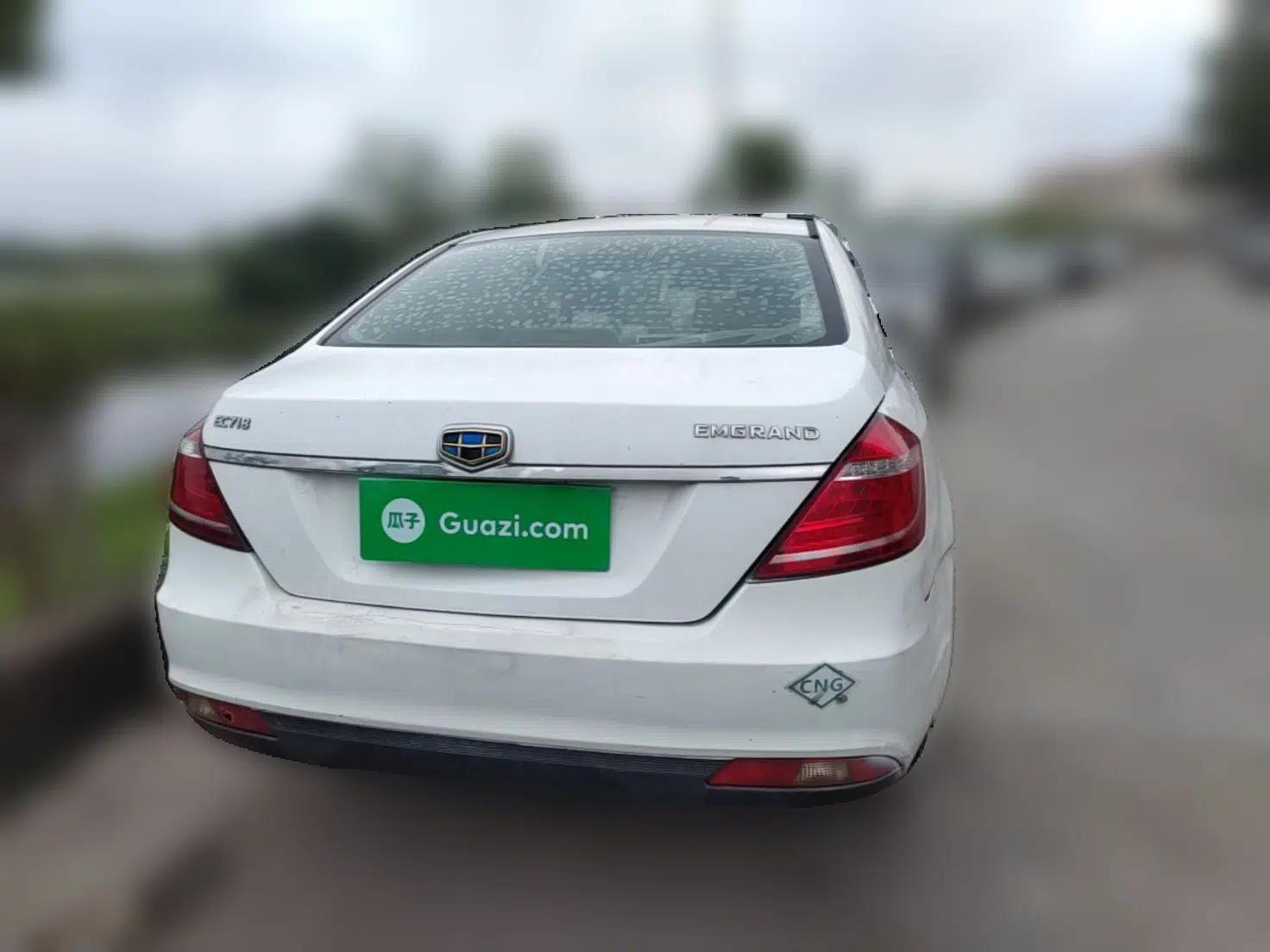 Geely Auto Classic Emgrand 2013 Sedan 1.8L Manual Entry-Level CNG Model — миниатюра 5