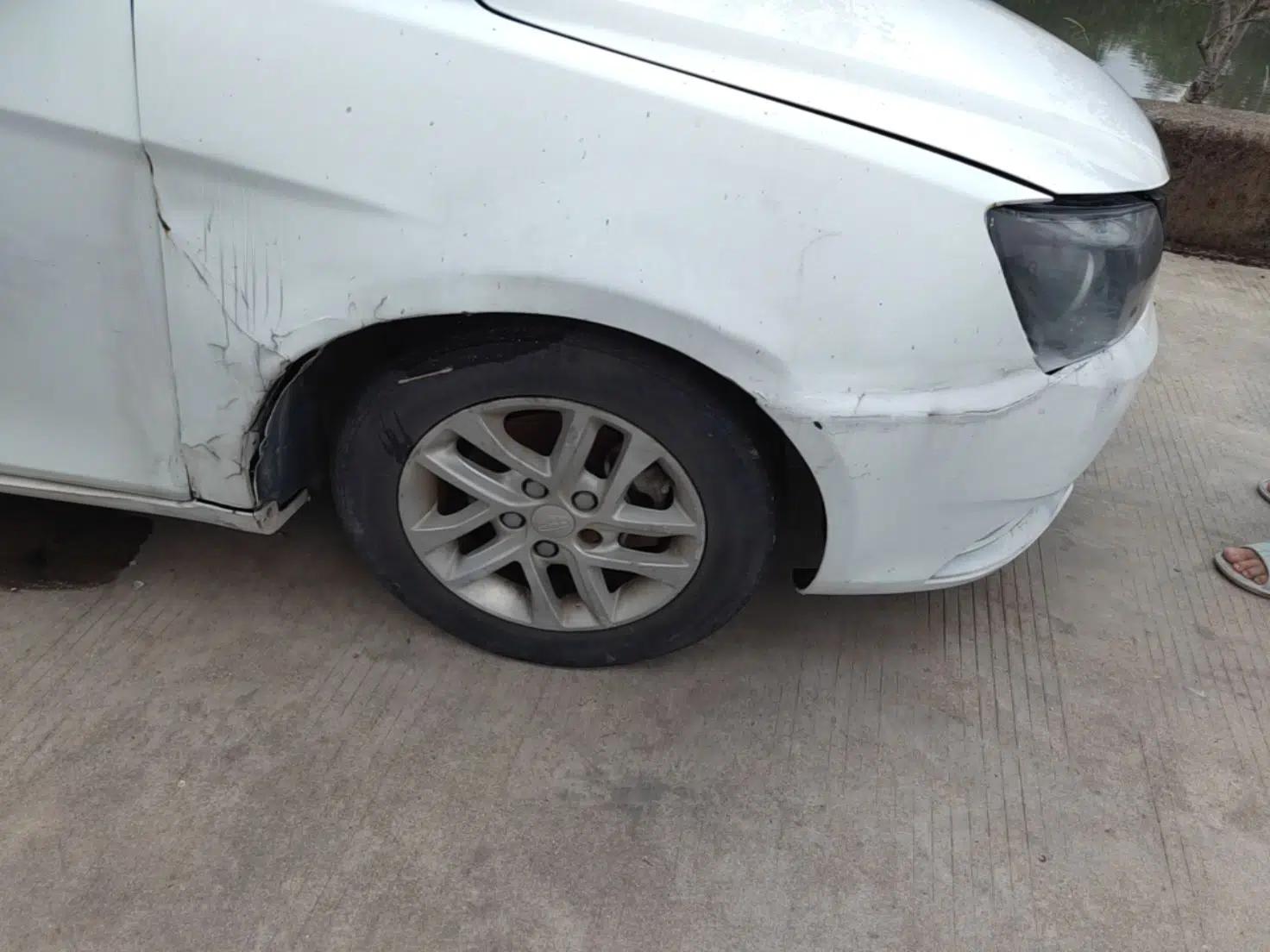 Geely Auto Classic Emgrand 2013 Sedan 1.8L Manual Entry-Level CNG Model — миниатюра 8