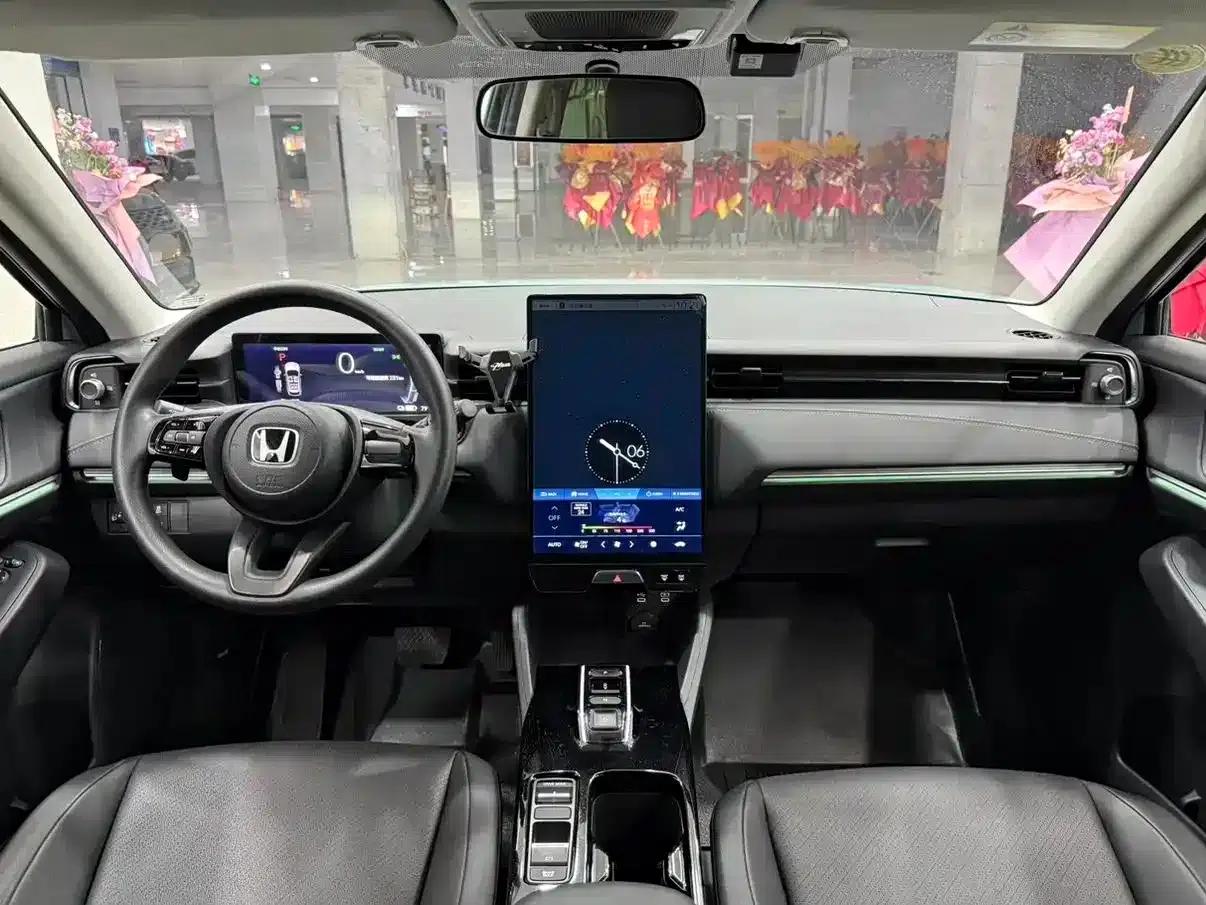 e:NP1 Extreme Performance 1 2023 Model 420km Extreme Edition — миниатюра 8