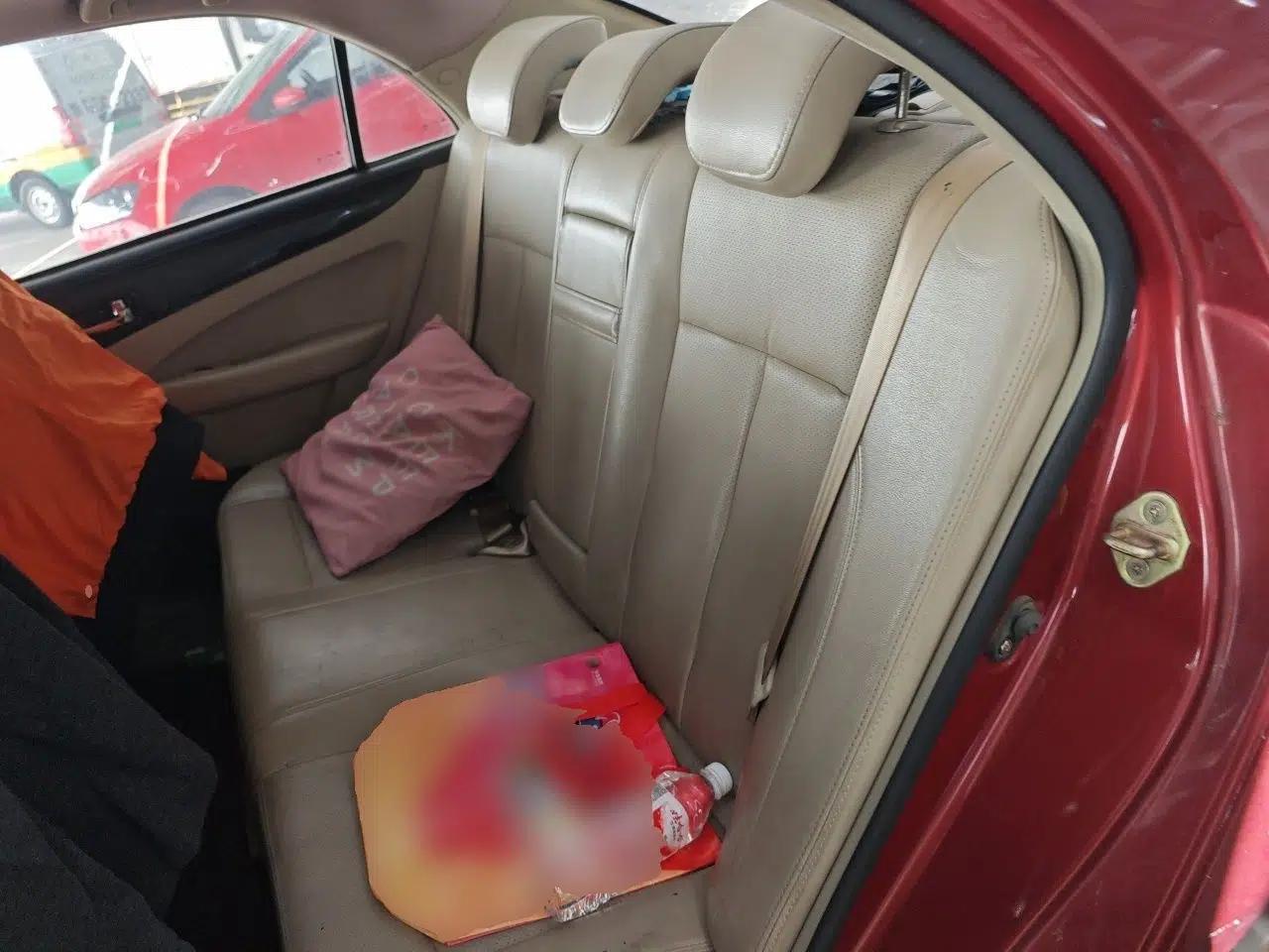 Geely Auto GC7 2013 1.5L Manual Luxury Model — миниатюра 18