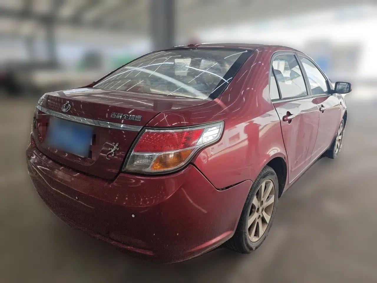 Geely Auto GC7 2013 1.5L Manual Luxury Model — миниатюра 6
