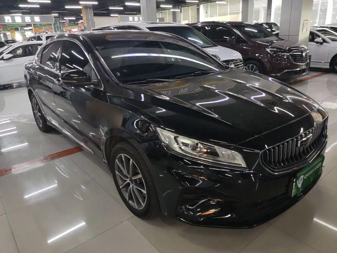 Geely Auto Emgrand GT New Energy 2022 1.5T PHEV Extended Range Prestige Version — миниатюра 3