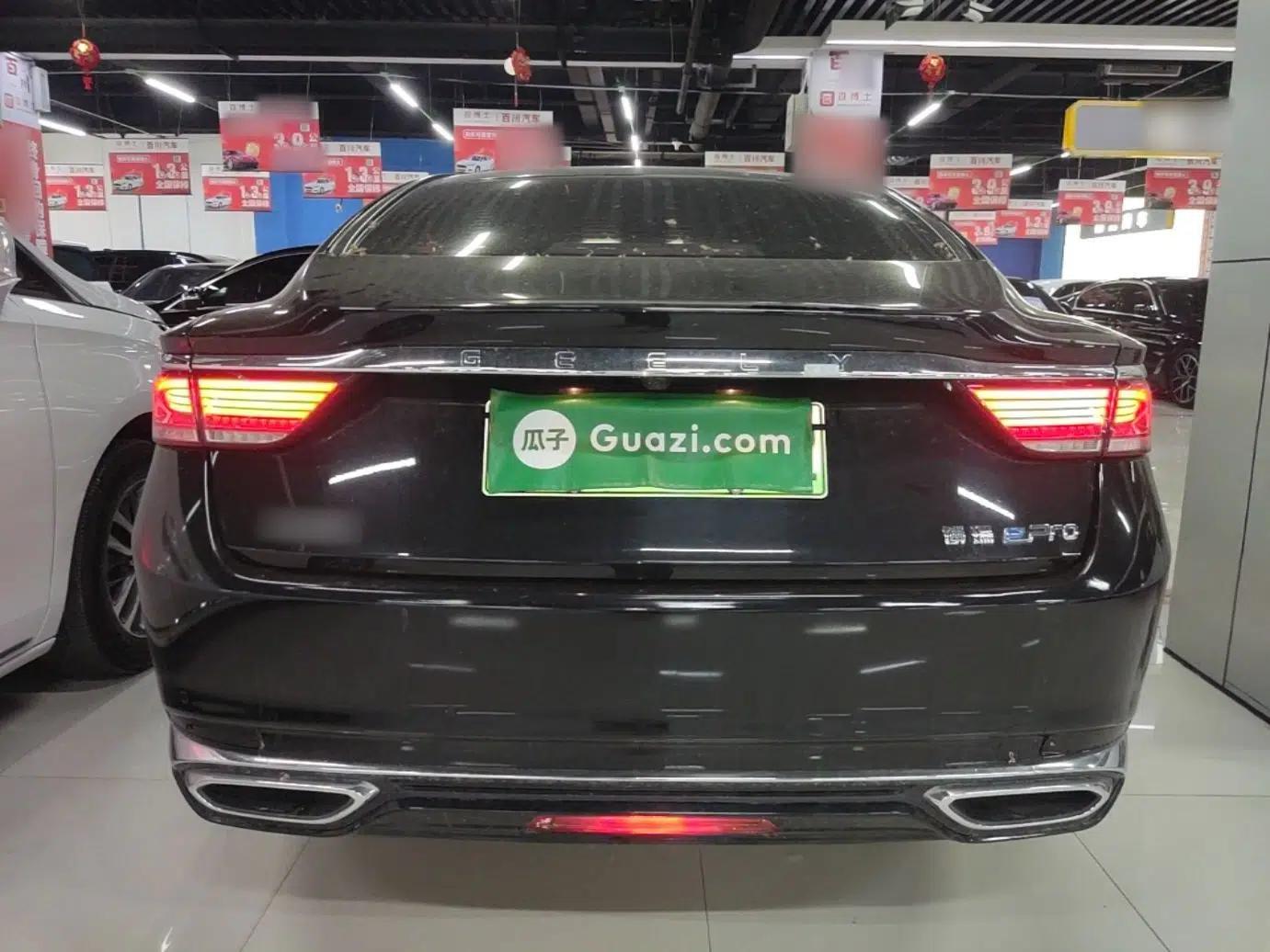 Geely Auto Emgrand GT New Energy 2022 1.5T PHEV Extended Range Prestige Version — миниатюра 5