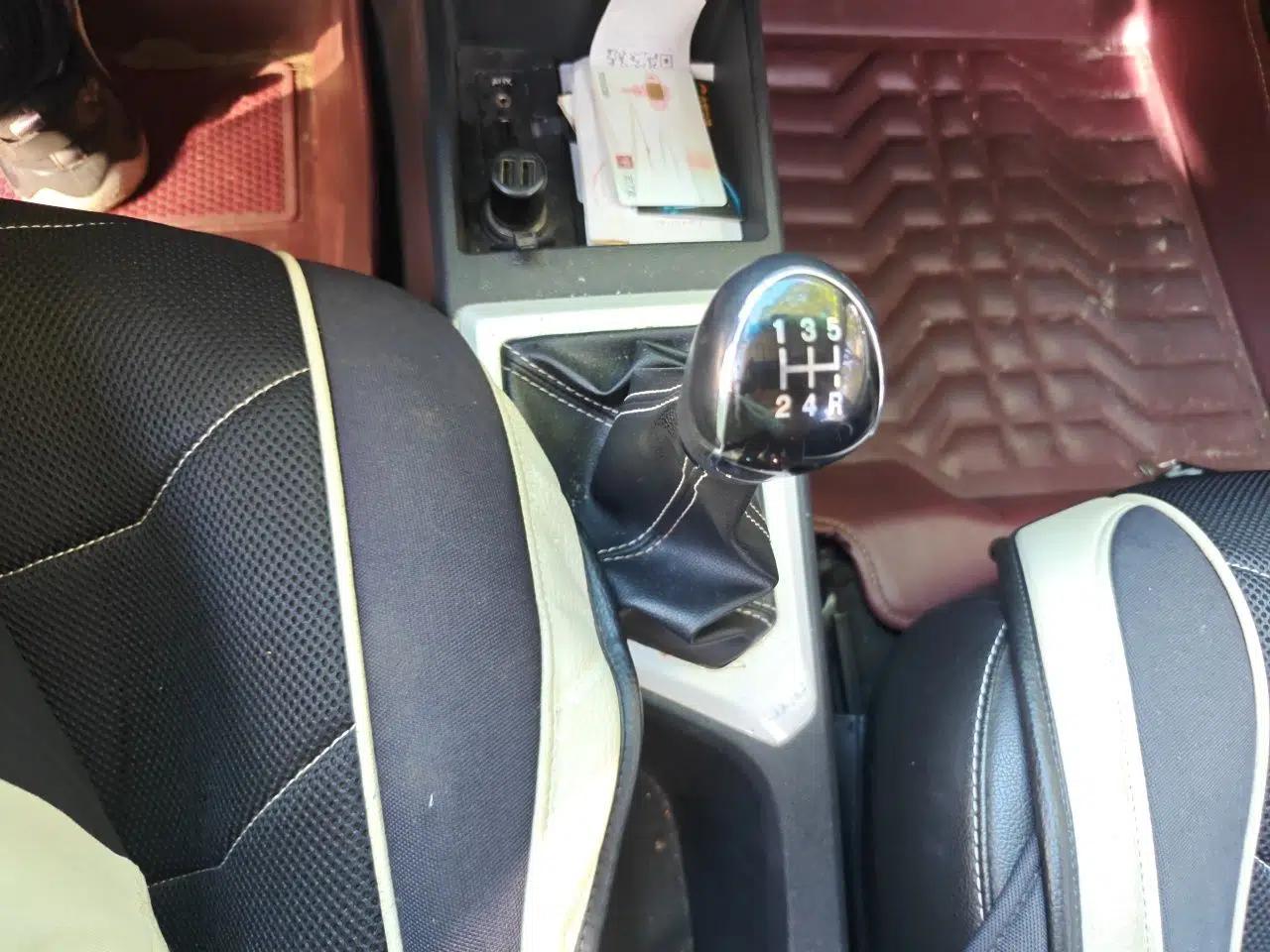 JAC Group Refine S2 2015 1.5L Manual Luxury Smart Model — миниатюра 15