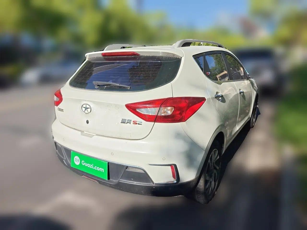 JAC Group Refine S2 2015 1.5L Manual Luxury Smart Model — миниатюра 6