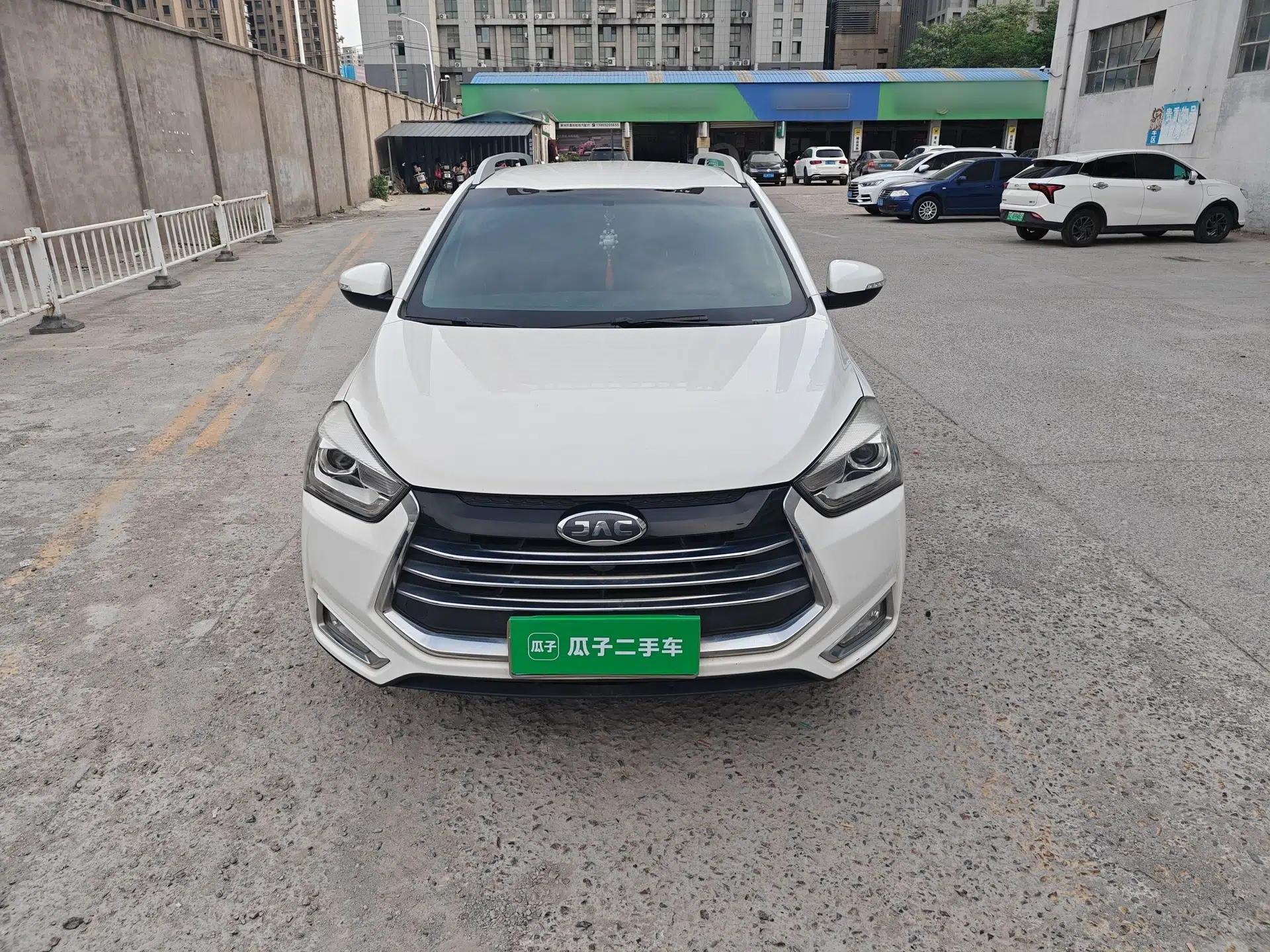 JAC Group Refine S2 2018 Smart Drive Edition 1.5L Manual Luxury Model — миниатюра 2