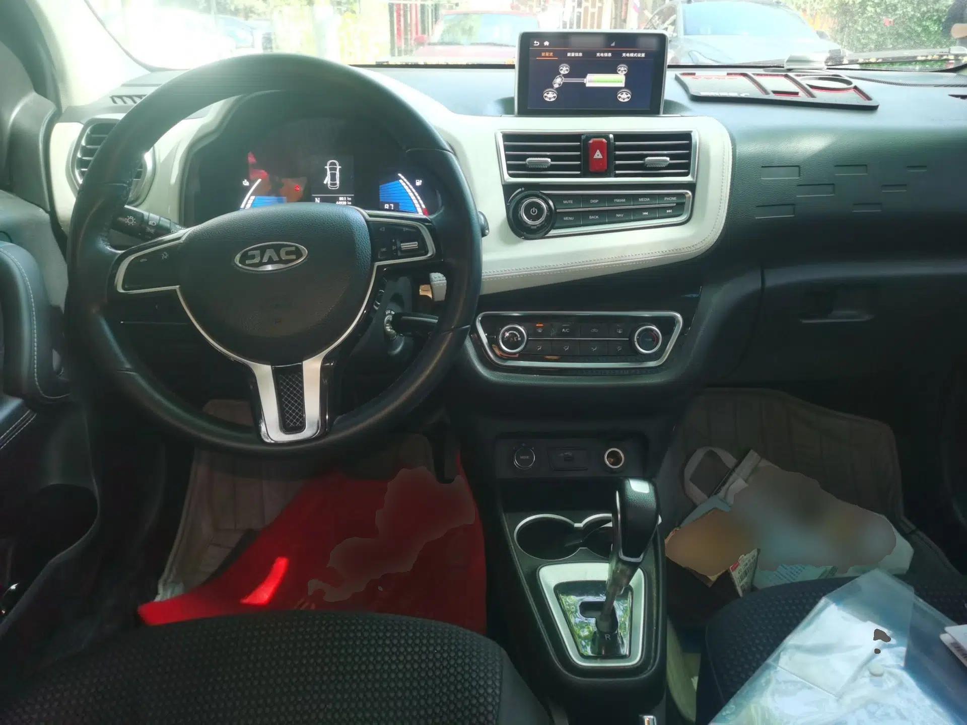 JAC Group iEV6E 2017 iEV6E — миниатюра 10