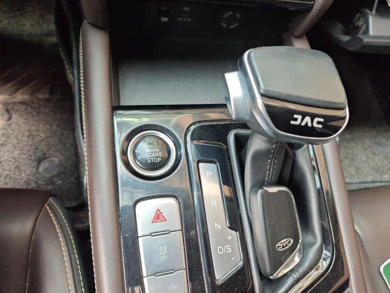 JAC Group J7 2020 1.5T CVT Elite Model — миниатюра 15