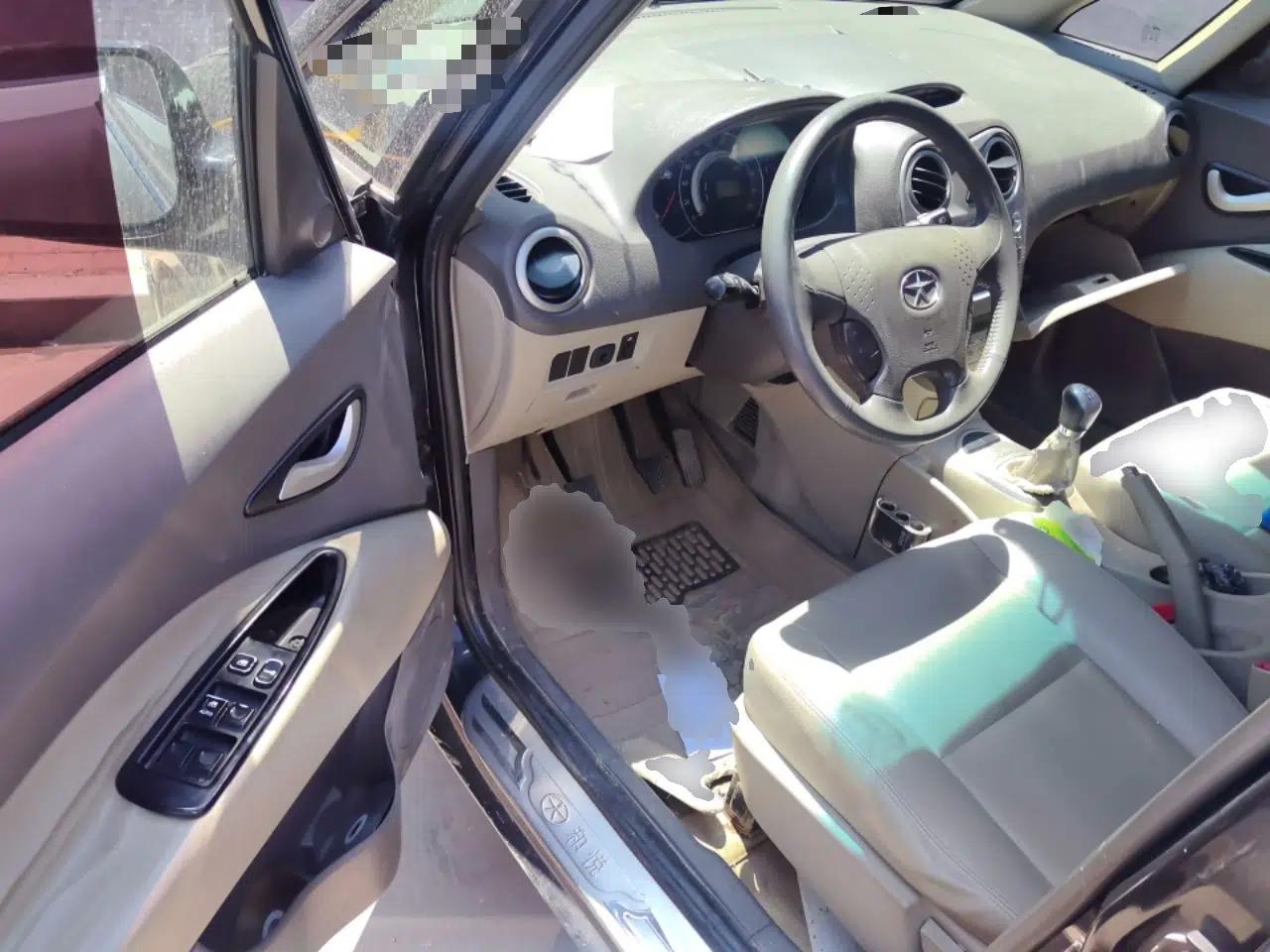 JAC Group Refine M2 2012 1.8L MT Business Luxury 7-Seater — миниатюра 17
