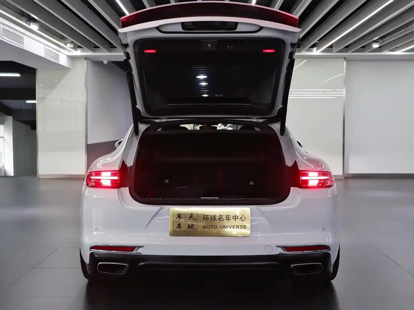 2017 Panamera 4 E-Hybrid Executive Long Wheelbase 2.9T — миниатюра 28