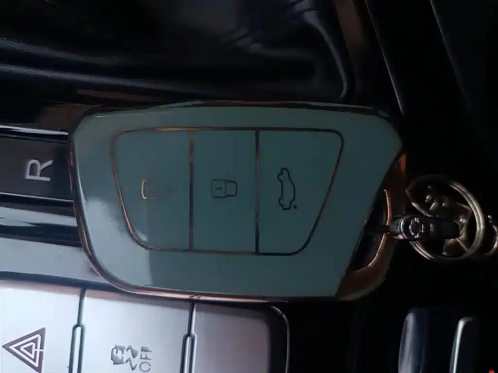 Sihao A5 2021 1.5T CVT Luxury Intelligent Edition — миниатюра 9