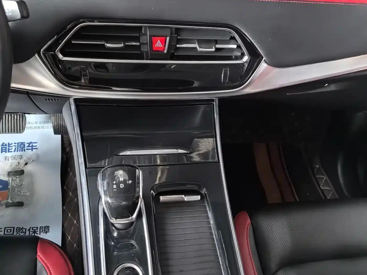 Sihao X8 2021 300T DCT Luxury Intelligent Connected Edition 6-seater — миниатюра 9