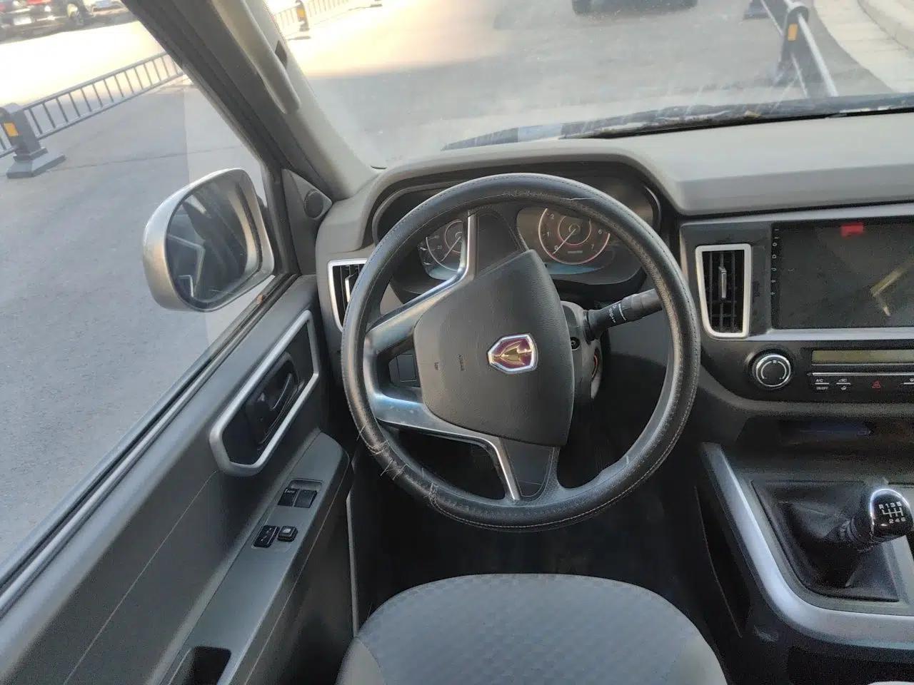 Jinbei Hiace King 2021 2.0L City Transport King Series Comfortable High-Roof 6-Seater 1TZS — миниатюра 11
