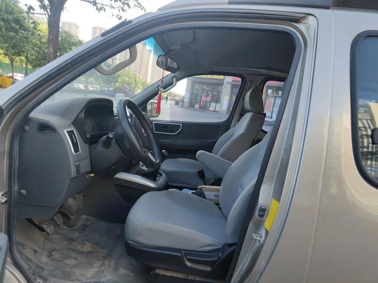 Jinbei Hiace King 2021 2.0L City Transport King Series Comfortable High-Roof 6-Seater 1TZS — миниатюра 16