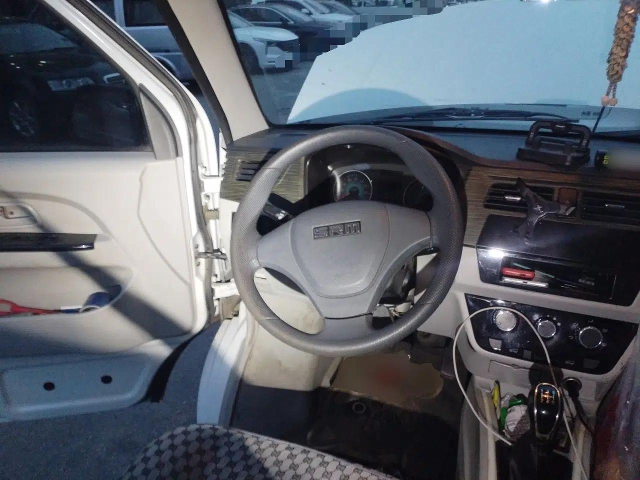 Jinbei Hiace X30 CNG 2023 1.5L Natural Gas Super-Enjoyment Passenger Van 5/6/7 Seats No Air Conditioning SWCC15M — миниатюра 11