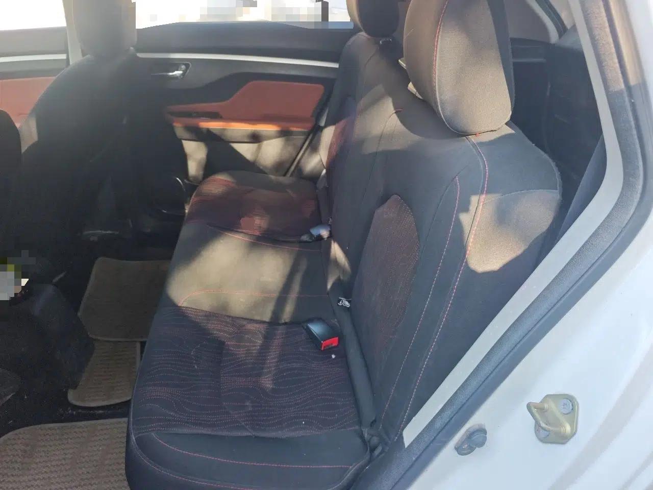 Jinbei Zhishang S35 2016 1.5L Manual Smart Edition — миниатюра 18