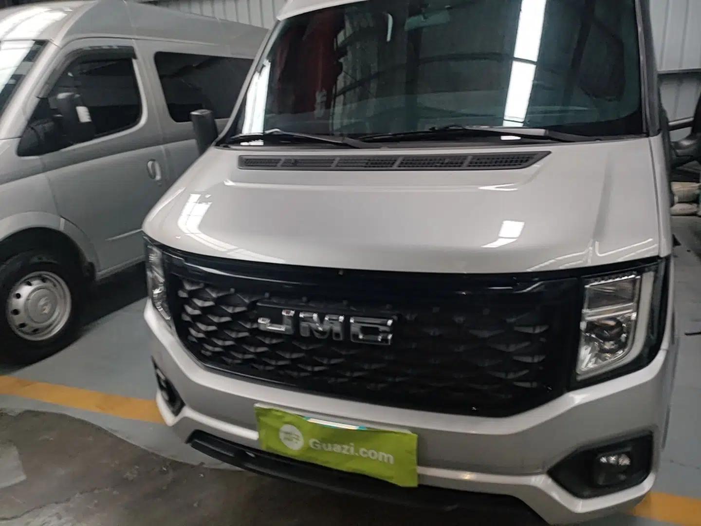 JMC Fushun 2023 2.0T Manual Mid-axle Mid-roof Commercial Multi-purpose 6-Seater Passenger Vehicle — миниатюра 2