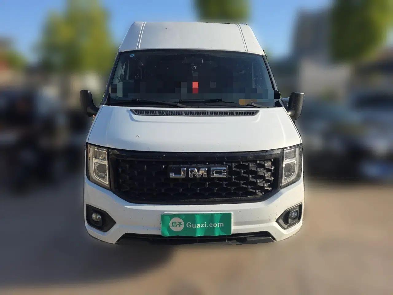 JMC Fushun 2023 2.0T Manual Short Wheelbase Mid-Height Passenger Version Business-Class 7-Seater (Non-Commercial) — миниатюра 2