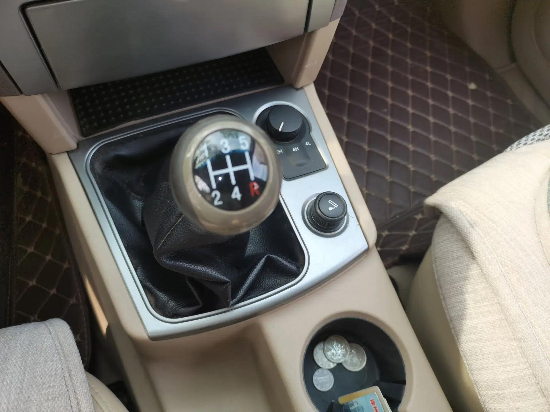 JMC Yuhu 7 2012 2.4L 4x4 Manual Standard Edition 4G69 — миниатюра 15