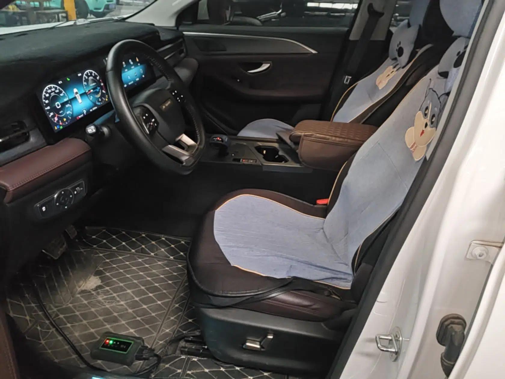 JETOUR X90 PLUS 2024 1.6TD DCT Villa 7-Seater — миниатюра 17