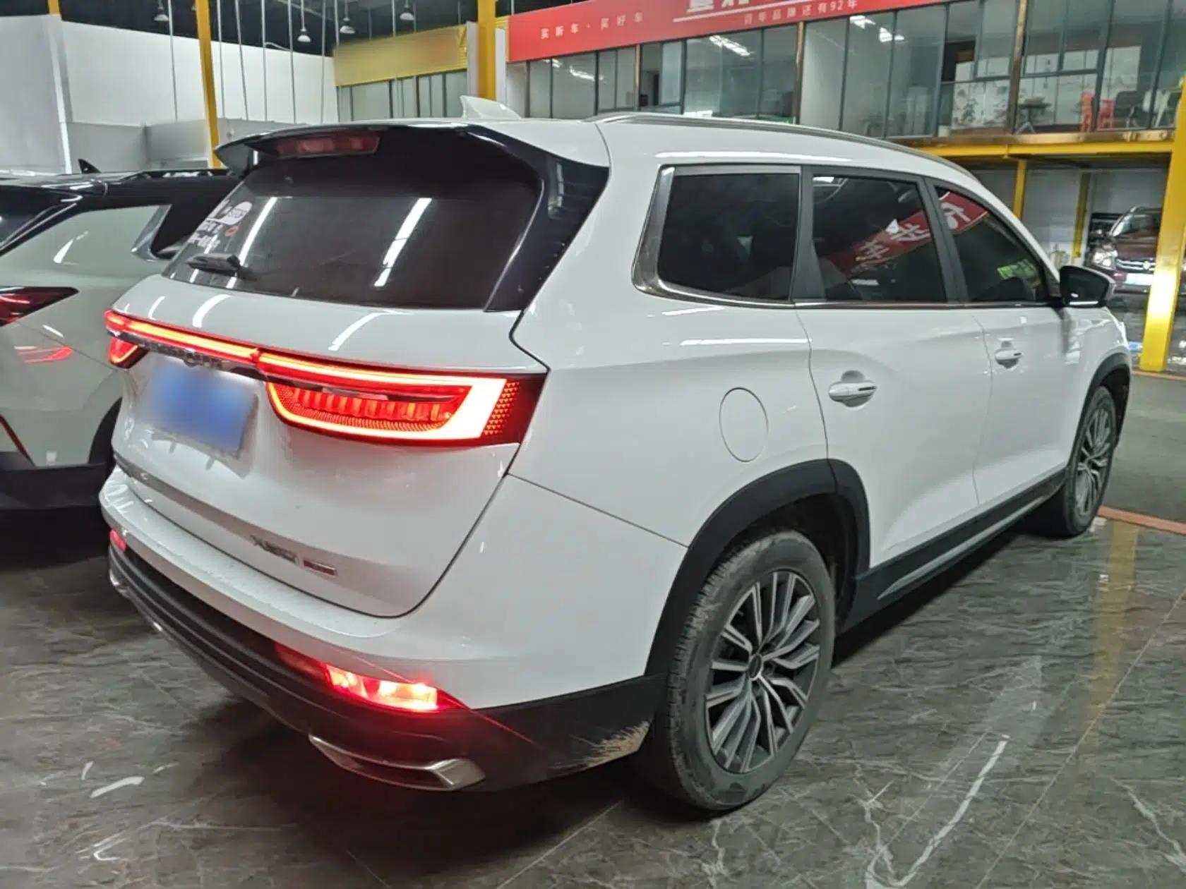 JETOUR X90 PLUS 2024 1.6TD DCT Villa 7-Seater — миниатюра 4