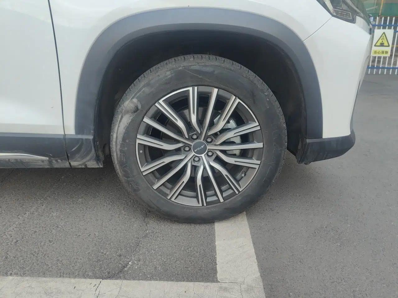 JETOUR X90 PLUS 2025 1.6TD DCT Elite Edition 5 Seats — миниатюра 8
