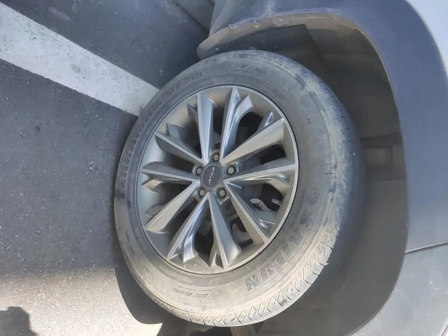 JETOUR X90 2020 1.5T Manual Shadow Fun Edition 7-Seater — миниатюра 10