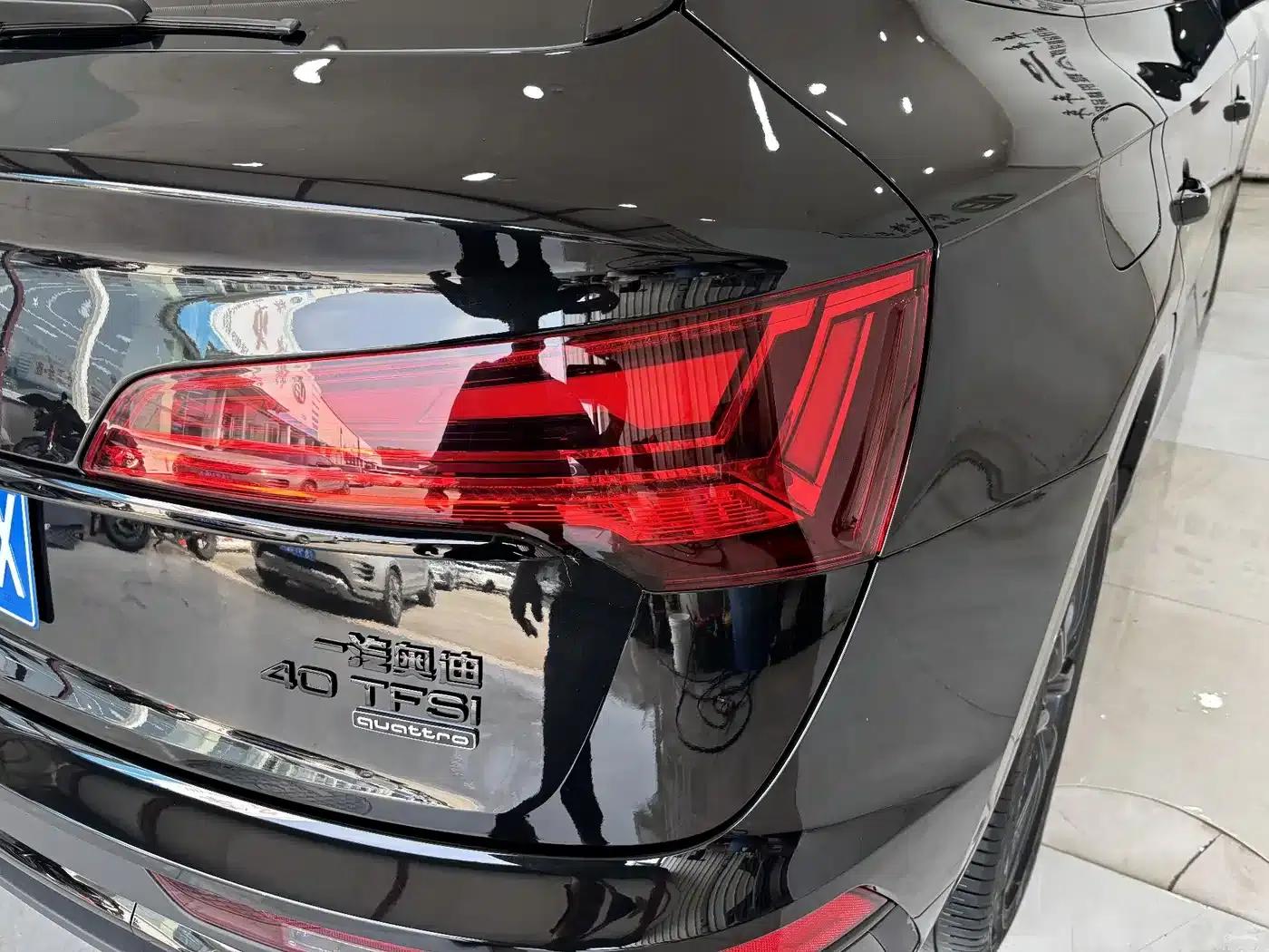 Audi Q5L Sportback 2025 quattro 45th Anniversary Edition 40 TFSI Luxury — миниатюра 10