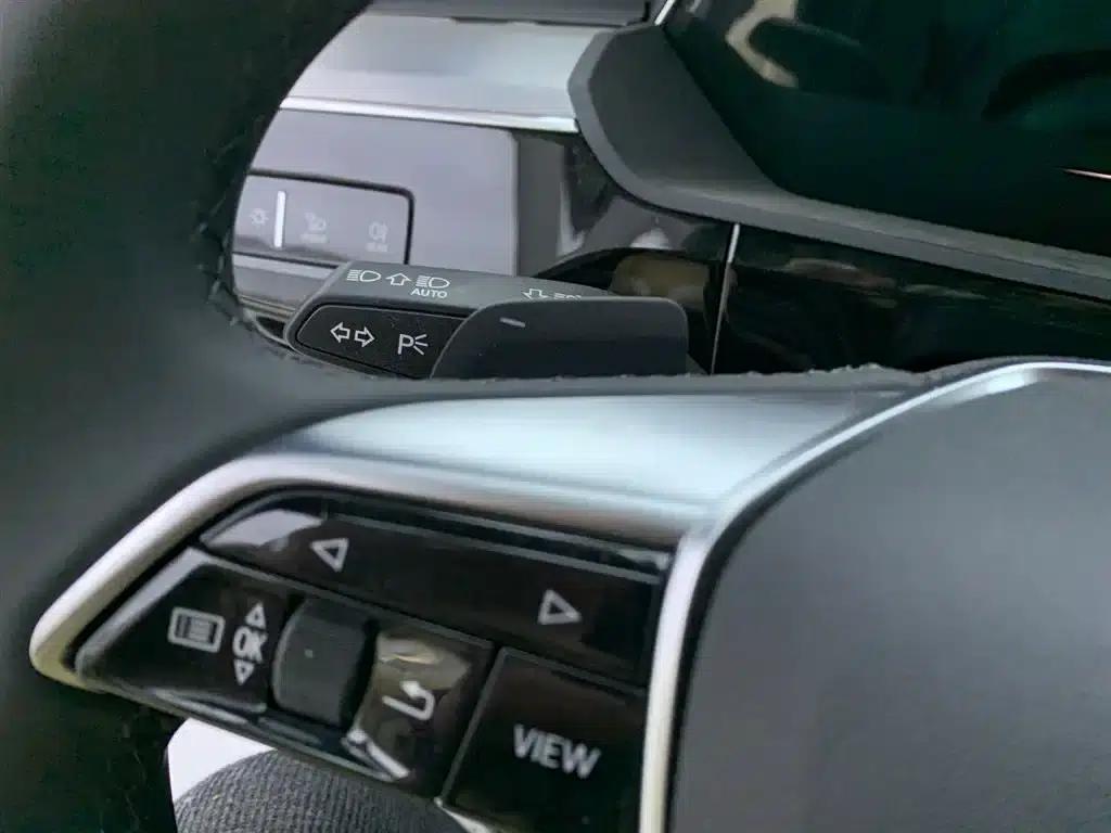 Audi e-tron 2021 50 quattro Luxury — миниатюра 20