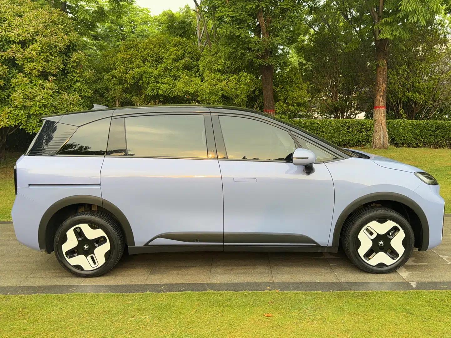 ARCFOX Kaola 2023 Family Edition Pro — миниатюра 4