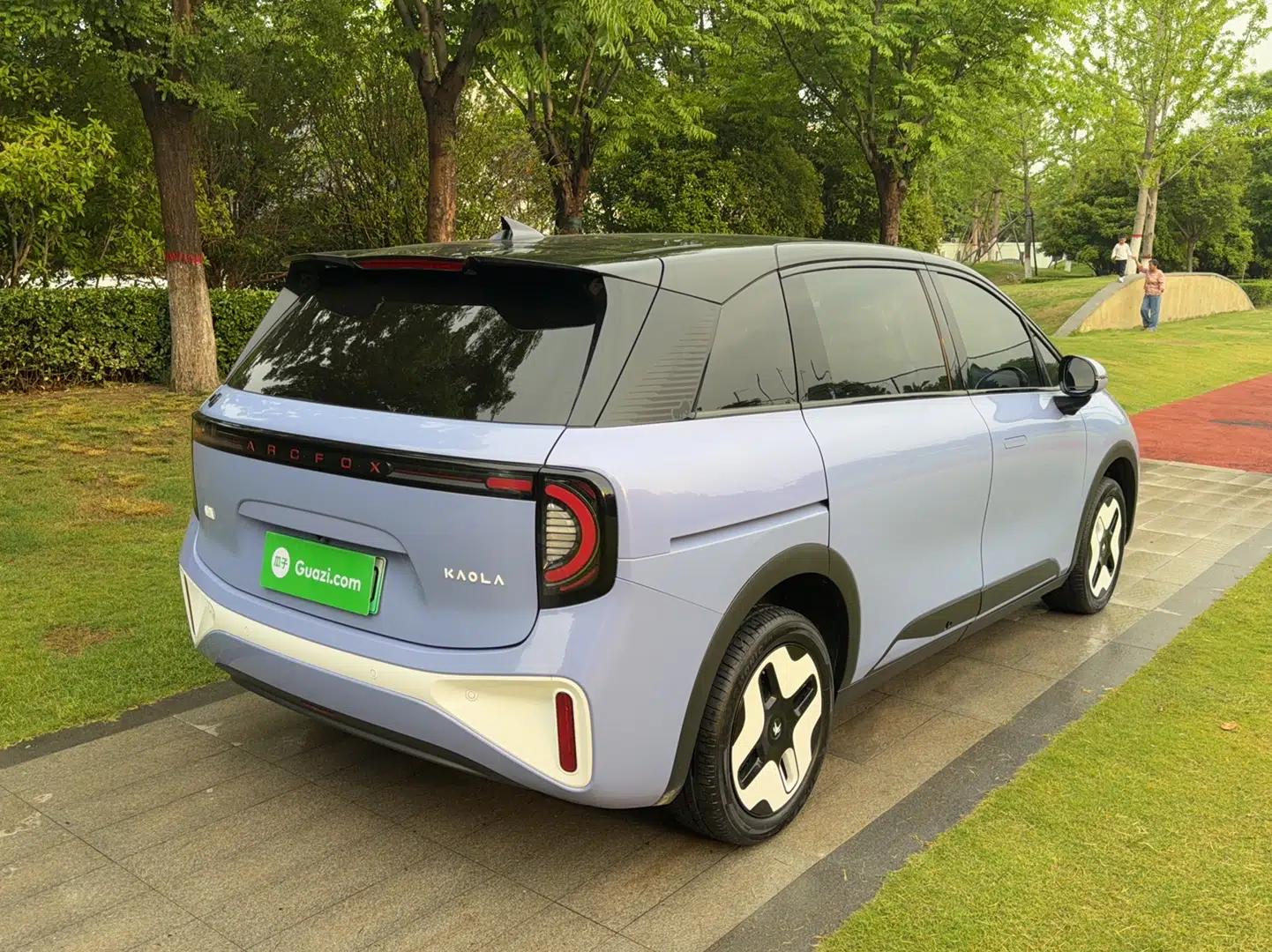 ARCFOX Kaola 2023 Family Edition Pro — миниатюра 5