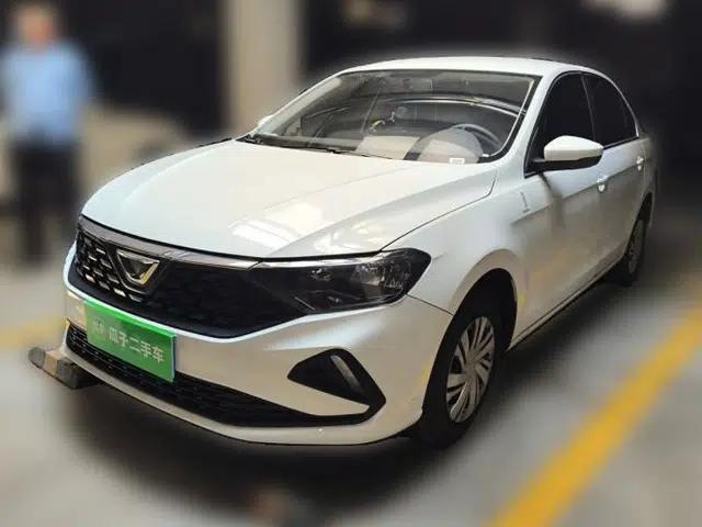 Jetta VA3 2025 Model, Facelifted 1.5L Manual—Ambitious Edition