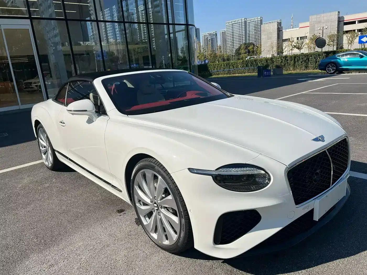 2026 Continental Plug-in Hybrid GT Convertible — миниатюра 5