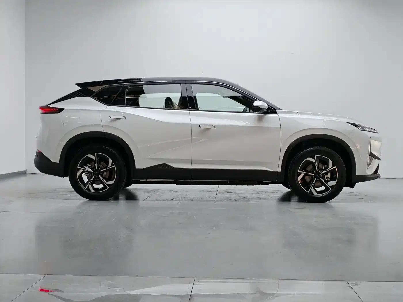 Dongfeng Fengshen L7 2025 Model 518 Enjoy Edition — миниатюра 9